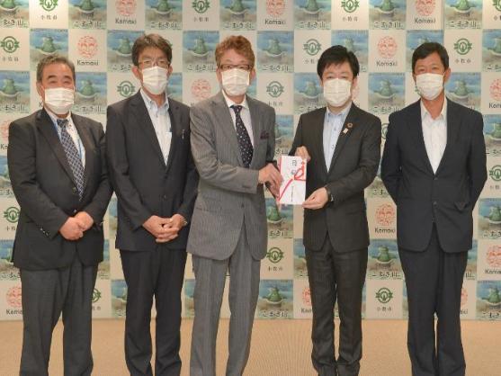 7月17日 日本ガイシ様 環境事業基金への寄附申出による目録贈呈式
