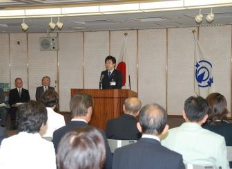 小牧市議会議員一般選挙当選証書付与式の写真