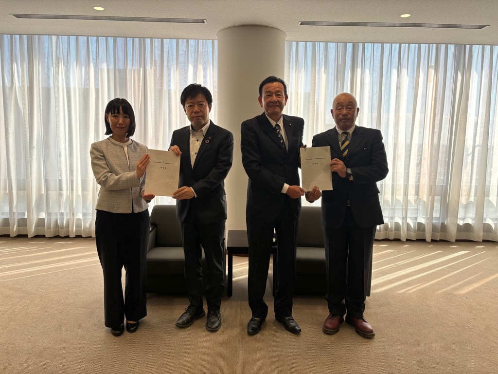 11日 私立幼稚園PTA連合協議会・私立幼稚園協議会の陳情