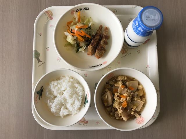 給食 名古屋コーチン丼の写真