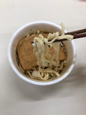 カップうどん3