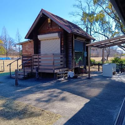 管理小屋(受付)