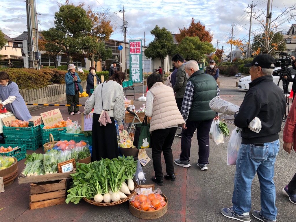 あおぞら市場 in 緑道(2023)