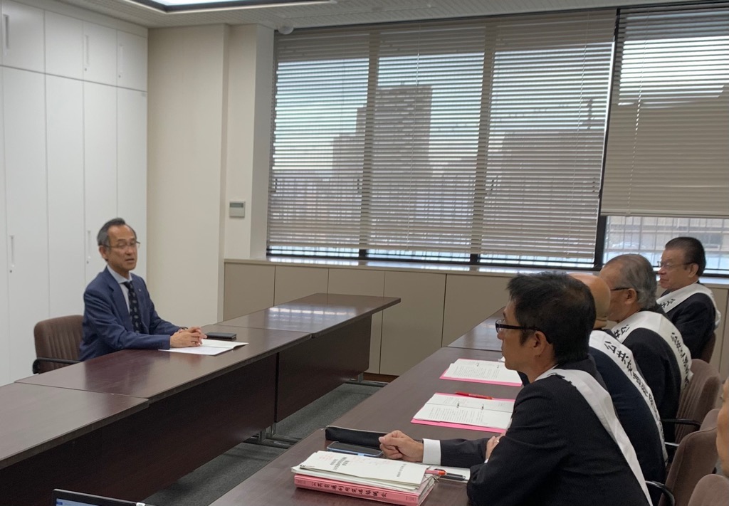 あおい交通株式会社への要望活動の様子