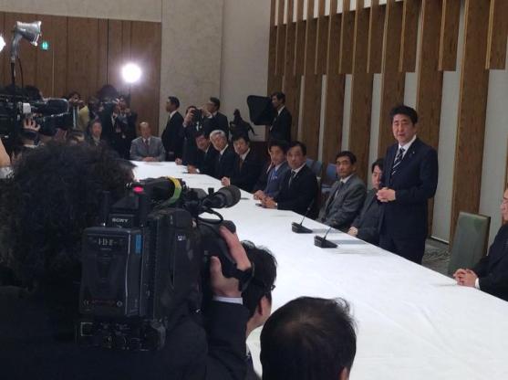 教育再生首長会議 安倍総理訪問の様子