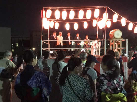民踊協会 納涼大盆踊りの様子