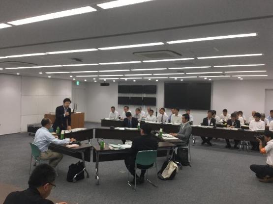 第1回小牧市行政改革推進懇談会の様子