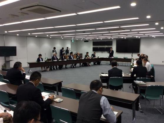 まちづくり推進計画審議会の様子