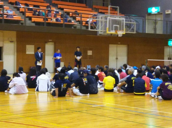 小牧市ミニテニス協会15周年記念大会の様子