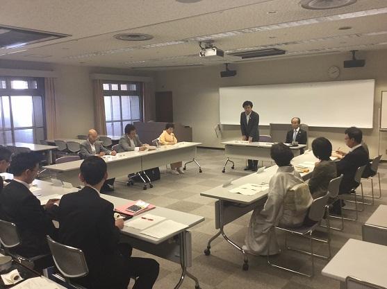 こまき市民文化財団理事会の様子の写真