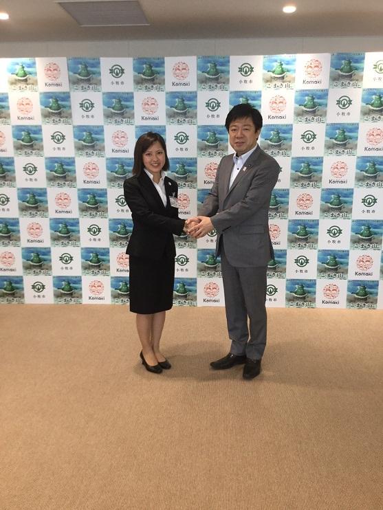 JICAボランティア表敬訪問の様子の写真