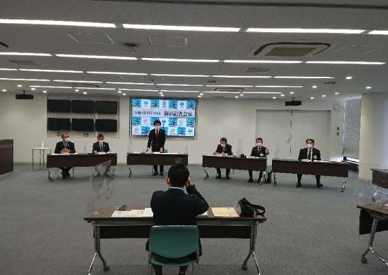 7日 新春記者会見