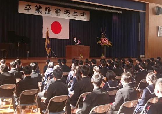 3日 小牧市立中学校卒業式(小牧中学校)