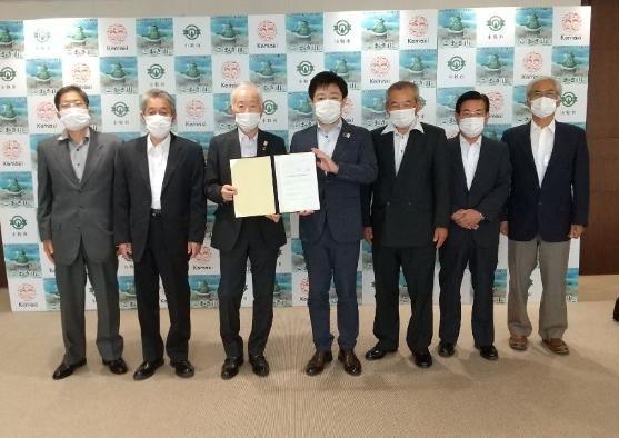 4日 小牧市区長会特別要望書の提出