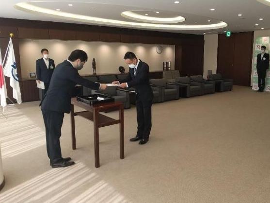 28日 教育委員辞令交付