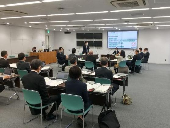 4日 小牧市まち・ひと・しごと創生推進懇談会