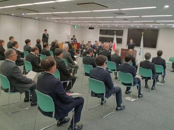 31日 退職者辞令交付式