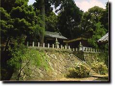 児神社遠景の写真