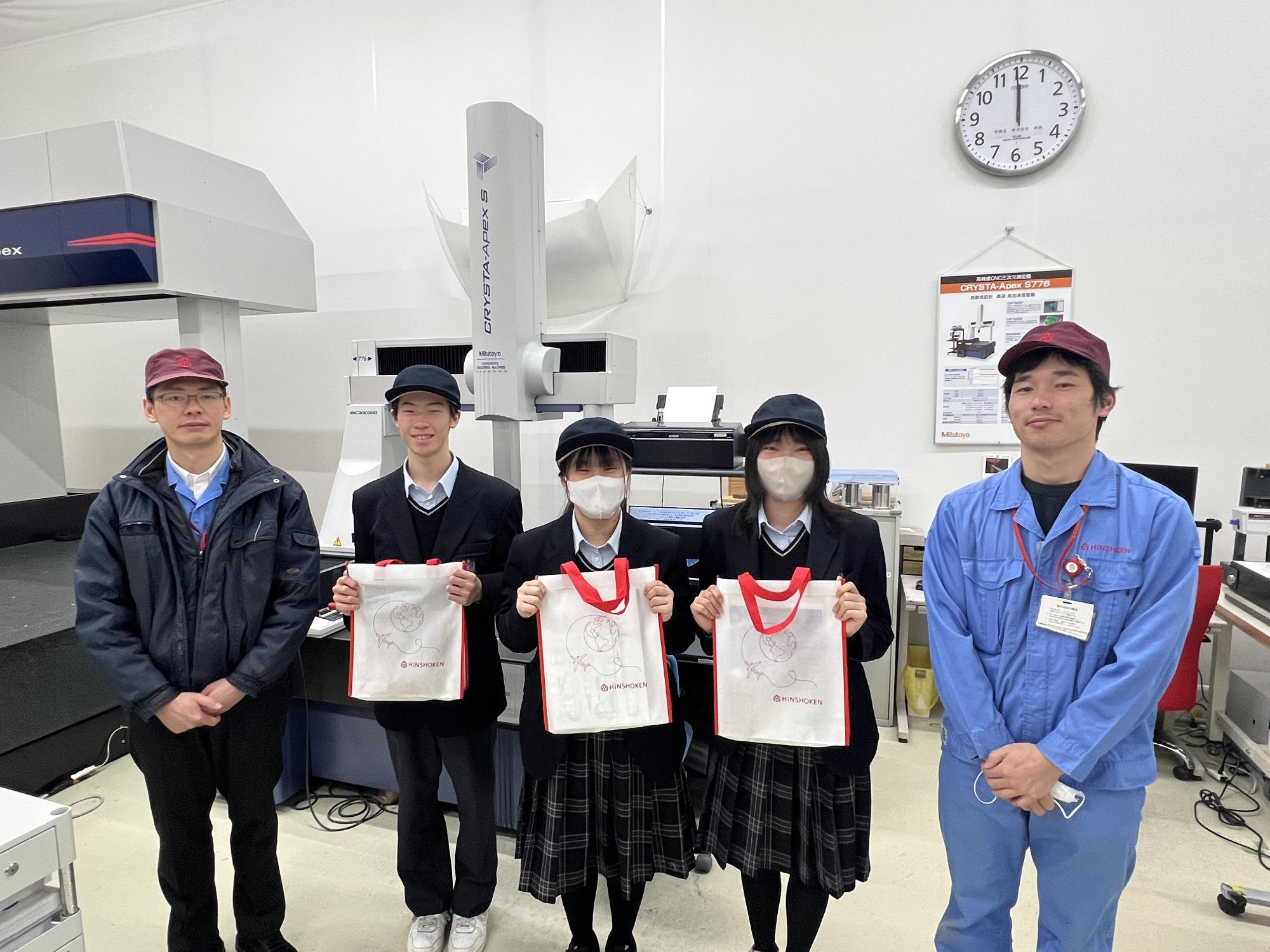 名古屋品証研株式会社小牧計測センター見学写真2