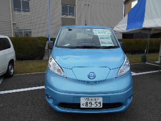 環境フェア電気自動車展示