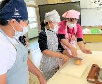 R8光ヶ丘小家庭科調理サポート
