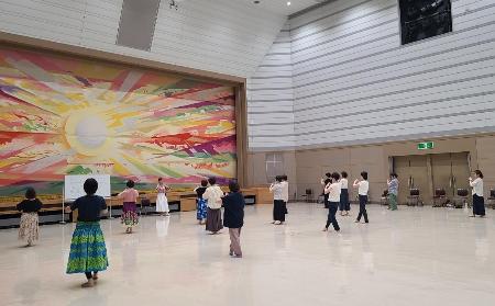 R6前期東部市民企画講座フラダンス