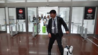 空港到着1