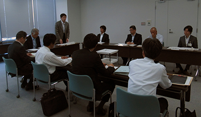 第1回委員会の様子