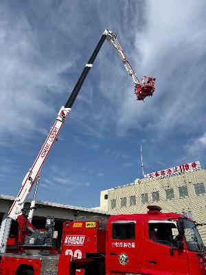先端を屈折させた状態の写真